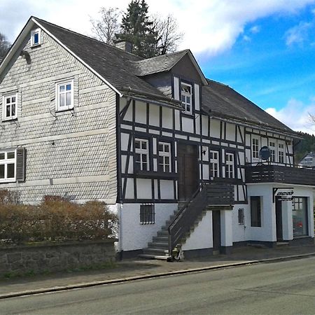 Cozy Holiday Home With Wifi In Hochsauerland Elpe Exterior photo